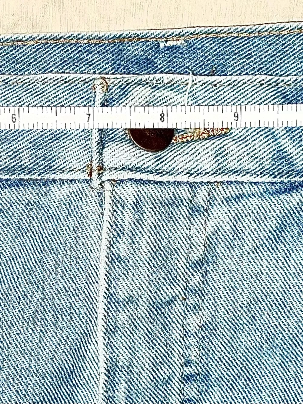 Wrangler High Rise Distressed Blue Denim Shorts Fits Size 11 - Picture 4 of 6